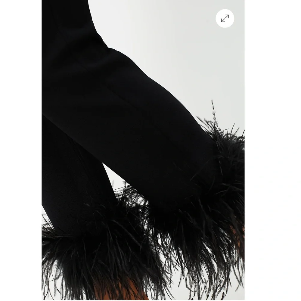 TUCKERNUCK Black Feather Compression Knit Ashford Pants NEW - Picture 6 of 13